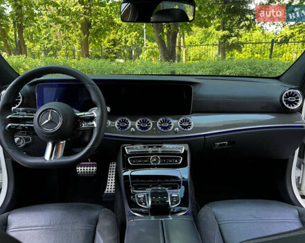 Білий Мерседес Е-Клас, об'ємом двигуна 3 л та пробігом 117 тис. км за 40500 $, фото 50 на Automoto.ua