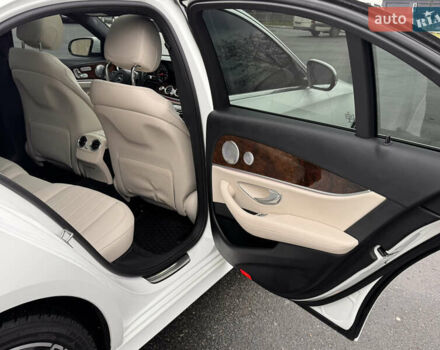 Білий Мерседес Е-Клас, об'ємом двигуна 1.99 л та пробігом 141 тис. км за 26950 $, фото 50 на Automoto.ua