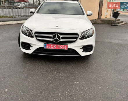 Білий Мерседес Е-Клас, об'ємом двигуна 1.99 л та пробігом 141 тис. км за 26950 $, фото 13 на Automoto.ua