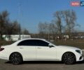 Білий Мерседес Е-Клас, об'ємом двигуна 2 л та пробігом 90 тис. км за 29900 $, фото 3 на Automoto.ua