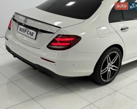 Білий Мерседес Е-Клас, об'ємом двигуна 3 л та пробігом 188 тис. км за 31500 $, фото 13 на Automoto.ua