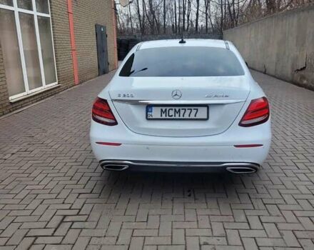 Білий Мерседес Е-Клас, об'ємом двигуна 2 л та пробігом 213 тис. км за 18990 $, фото 5 на Automoto.ua