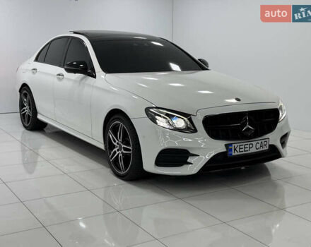 Білий Мерседес Е-Клас, об'ємом двигуна 3 л та пробігом 188 тис. км за 31500 $, фото 5 на Automoto.ua