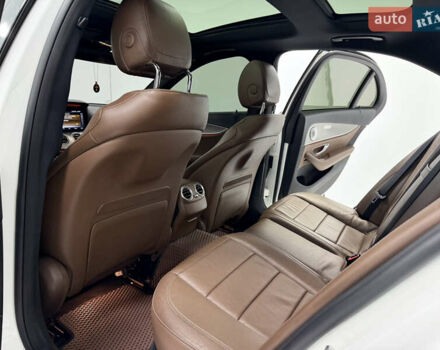 Білий Мерседес Е-Клас, об'ємом двигуна 3 л та пробігом 188 тис. км за 31500 $, фото 26 на Automoto.ua