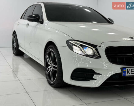 Білий Мерседес Е-Клас, об'ємом двигуна 3 л та пробігом 188 тис. км за 31500 $, фото 7 на Automoto.ua