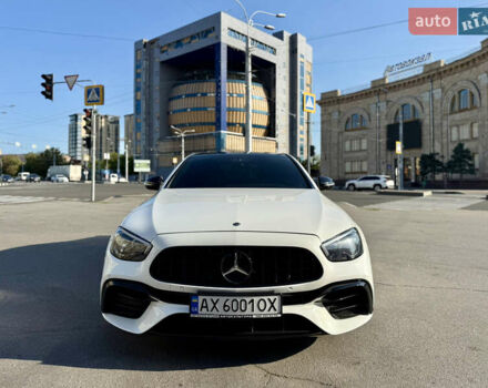Мерседес Е-Класс 2017 в Харькове на Automoto.ua Белый Мерседес Е-Класс, объемом двигателя 3 л и пробегом 108 тыс. км за 37000 $, фото 13 на Automoto.ua