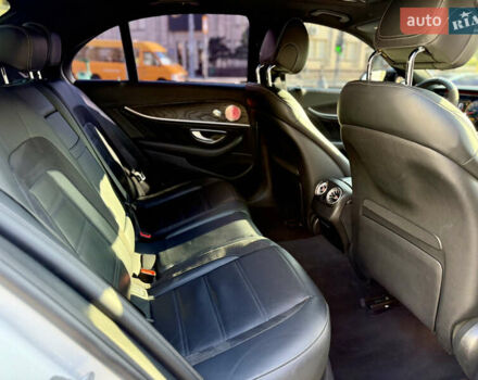 Мерседес Е-Класс 2017 в Харькове на Automoto.ua Белый Мерседес Е-Класс, объемом двигателя 3 л и пробегом 108 тыс. км за 37000 $, фото 22 на Automoto.ua