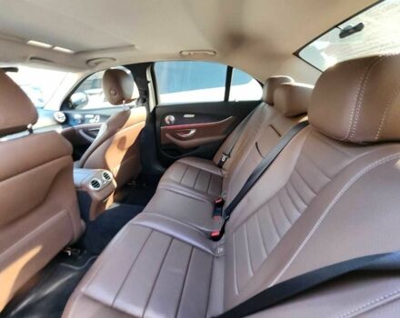 Белый Мерседес Е-Класс, объемом двигателя 2 л и пробегом 117 тыс. км за 18000 $, фото 11 на Automoto.ua