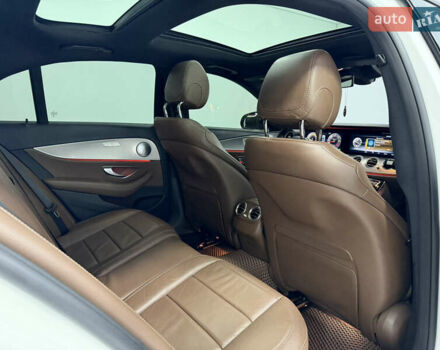 Білий Мерседес Е-Клас, об'ємом двигуна 3 л та пробігом 188 тис. км за 31500 $, фото 23 на Automoto.ua