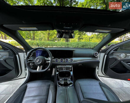 Білий Мерседес Е-Клас, об'ємом двигуна 3 л та пробігом 117 тис. км за 40500 $, фото 49 на Automoto.ua