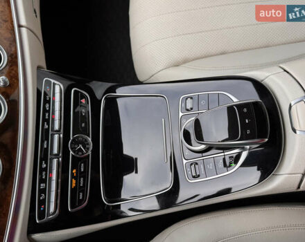 Білий Мерседес Е-Клас, об'ємом двигуна 1.99 л та пробігом 141 тис. км за 26950 $, фото 40 на Automoto.ua