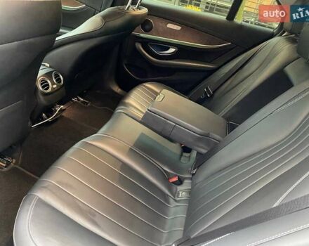 Белый Мерседес Е-Класс, объемом двигателя 2 л и пробегом 213 тыс. км за 29900 $, фото 59 на Automoto.ua