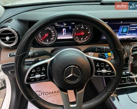 Белый Мерседес Е-Класс, объемом двигателя 2 л и пробегом 213 тыс. км за 29900 $, фото 66 на Automoto.ua