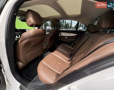 Белый Мерседес Е-Класс, объемом двигателя 1.6 л и пробегом 42 тыс. км за 40500 $, фото 15 на Automoto.ua