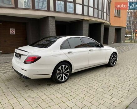 Белый Мерседес Е-Класс, объемом двигателя 2 л и пробегом 213 тыс. км за 29900 $, фото 23 на Automoto.ua