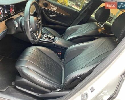 Белый Мерседес Е-Класс, объемом двигателя 2 л и пробегом 213 тыс. км за 29900 $, фото 44 на Automoto.ua