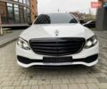 Белый Мерседес Е-Класс, объемом двигателя 2 л и пробегом 213 тыс. км за 29900 $, фото 5 на Automoto.ua