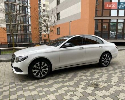 Белый Мерседес Е-Класс, объемом двигателя 2 л и пробегом 213 тыс. км за 29900 $, фото 10 на Automoto.ua