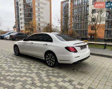 Белый Мерседес Е-Класс, объемом двигателя 2 л и пробегом 213 тыс. км за 29900 $, фото 15 на Automoto.ua