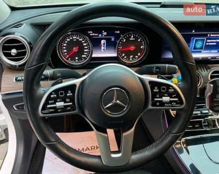 Белый Мерседес Е-Класс, объемом двигателя 2 л и пробегом 213 тыс. км за 29900 $, фото 67 на Automoto.ua