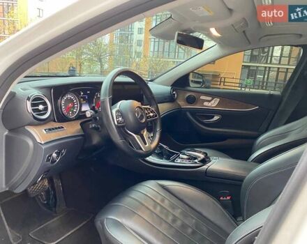 Белый Мерседес Е-Класс, объемом двигателя 2 л и пробегом 213 тыс. км за 29900 $, фото 43 на Automoto.ua