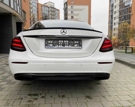 Білий Мерседес Е-Клас, об'ємом двигуна 2 л та пробігом 213 тис. км за 29900 $, фото 3 на Automoto.ua