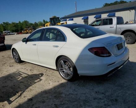 Белый Мерседес Е-Класс, объемом двигателя 2 л и пробегом 18 тыс. км за 9400 $, фото 1 на Automoto.ua