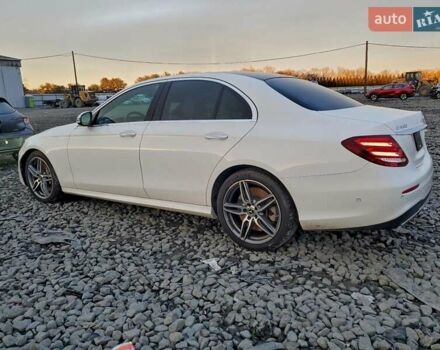 Білий Мерседес Е-Клас, об'ємом двигуна 3 л та пробігом 115 тис. км за 17734 $, фото 2 на Automoto.ua