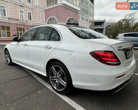 Мерседес Е-Клас 2019 у Одесі на Automoto.ua Білий Мерседес Е-Клас, об'ємом двигуна 1.99 л та пробігом 83 тис. км за 37900 $, фото 12 на Automoto.ua