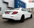 Білий Мерседес Е-Клас, об'ємом двигуна 2 л та пробігом 160 тис. км за 28500 $, фото 7 на Automoto.ua