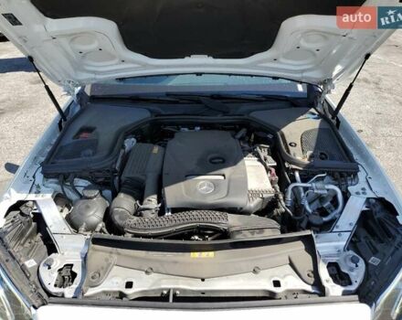 Мерседес Е-Класс 2019 в Львове на Automoto.ua Белый Мерседес Е-Класс, объемом двигателя 1.99 л и пробегом 85 тыс. км за 11000 $, фото 10 на Automoto.ua