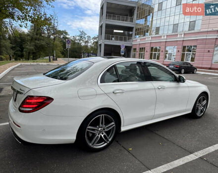 Мерседес Е-Клас 2019 у Одесі на Automoto.ua Білий Мерседес Е-Клас, об'ємом двигуна 1.99 л та пробігом 83 тис. км за 37900 $, фото 6 на Automoto.ua