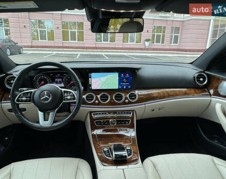 Мерседес Е-Клас 2019 у Одесі на Automoto.ua Білий Мерседес Е-Клас, об'ємом двигуна 1.99 л та пробігом 83 тис. км за 37900 $, фото 19 на Automoto.ua