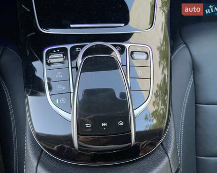 Белый Мерседес Е-Класс, объемом двигателя 2 л и пробегом 109 тыс. км за 33200 $, фото 70 на Automoto.ua