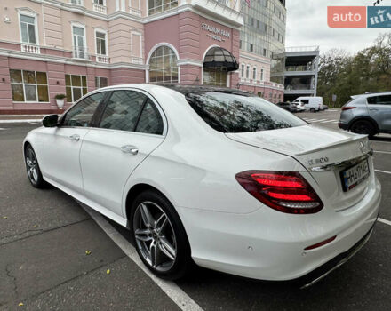 Мерседес Е-Клас 2019 у Одесі на Automoto.ua Білий Мерседес Е-Клас, об'ємом двигуна 1.99 л та пробігом 83 тис. км за 37900 $, фото 10 на Automoto.ua
