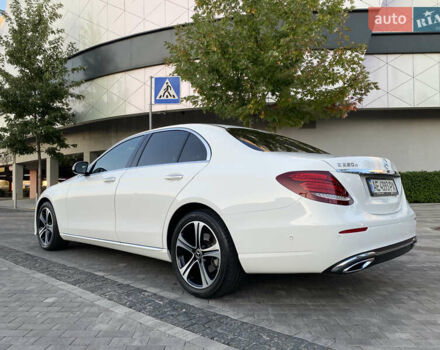 Белый Мерседес Е-Класс, объемом двигателя 2 л и пробегом 109 тыс. км за 33200 $, фото 14 на Automoto.ua
