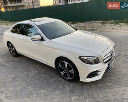 Белый Мерседес Е-Класс, объемом двигателя 2 л и пробегом 109 тыс. км за 33000 $, фото 14 на Automoto.ua