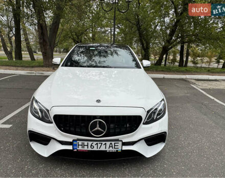 Мерседес Е-Клас 2019 у Одесі на Automoto.ua Білий Мерседес Е-Клас, об'ємом двигуна 1.99 л та пробігом 83 тис. км за 37900 $, фото 2 на Automoto.ua