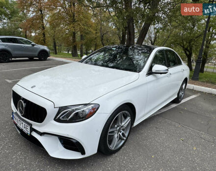Мерседес Е-Клас 2019 у Одесі на Automoto.ua Білий Мерседес Е-Клас, об'ємом двигуна 1.99 л та пробігом 83 тис. км за 37900 $, фото 1 на Automoto.ua