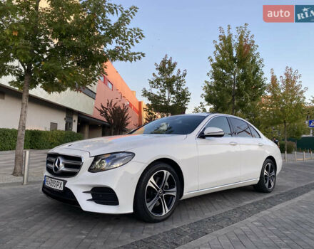 Белый Мерседес Е-Класс, объемом двигателя 2 л и пробегом 109 тыс. км за 33200 $, фото 21 на Automoto.ua