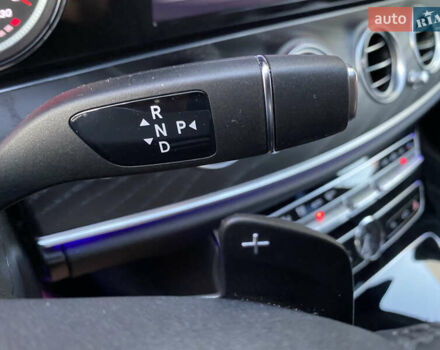 Белый Мерседес Е-Класс, объемом двигателя 2 л и пробегом 109 тыс. км за 33200 $, фото 76 на Automoto.ua