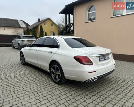 Белый Мерседес Е-Класс, объемом двигателя 1.9 л и пробегом 145 тыс. км за 32700 $, фото 10 на Automoto.ua