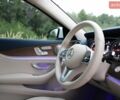 Білий Мерседес Е-Клас, об'ємом двигуна 2 л та пробігом 39 тис. км за 34999 $, фото 129 на Automoto.ua