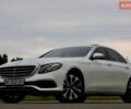 Білий Мерседес Е-Клас, об'ємом двигуна 2 л та пробігом 39 тис. км за 34999 $, фото 58 на Automoto.ua