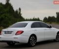 Білий Мерседес Е-Клас, об'ємом двигуна 2 л та пробігом 39 тис. км за 34999 $, фото 65 на Automoto.ua