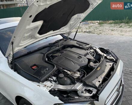 Белый Мерседес Е-Класс, объемом двигателя 2 л и пробегом 109 тыс. км за 33200 $, фото 81 на Automoto.ua