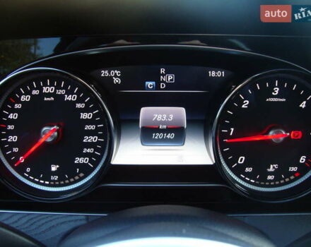 Белый Мерседес Е-Класс, объемом двигателя 2 л и пробегом 120 тыс. км за 33400 $, фото 24 на Automoto.ua