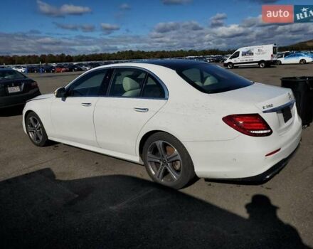 Белый Мерседес Е-Класс, объемом двигателя 1.99 л и пробегом 85 тыс. км за 24500 $, фото 1 на Automoto.ua