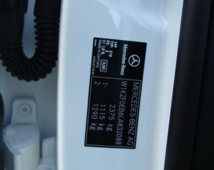 Белый Мерседес Е-Класс, объемом двигателя 2 л и пробегом 120 тыс. км за 33400 $, фото 22 на Automoto.ua