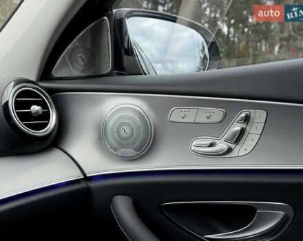 Белый Мерседес Е-Класс, объемом двигателя 1.99 л и пробегом 64 тыс. км за 44999 $, фото 103 на Automoto.ua